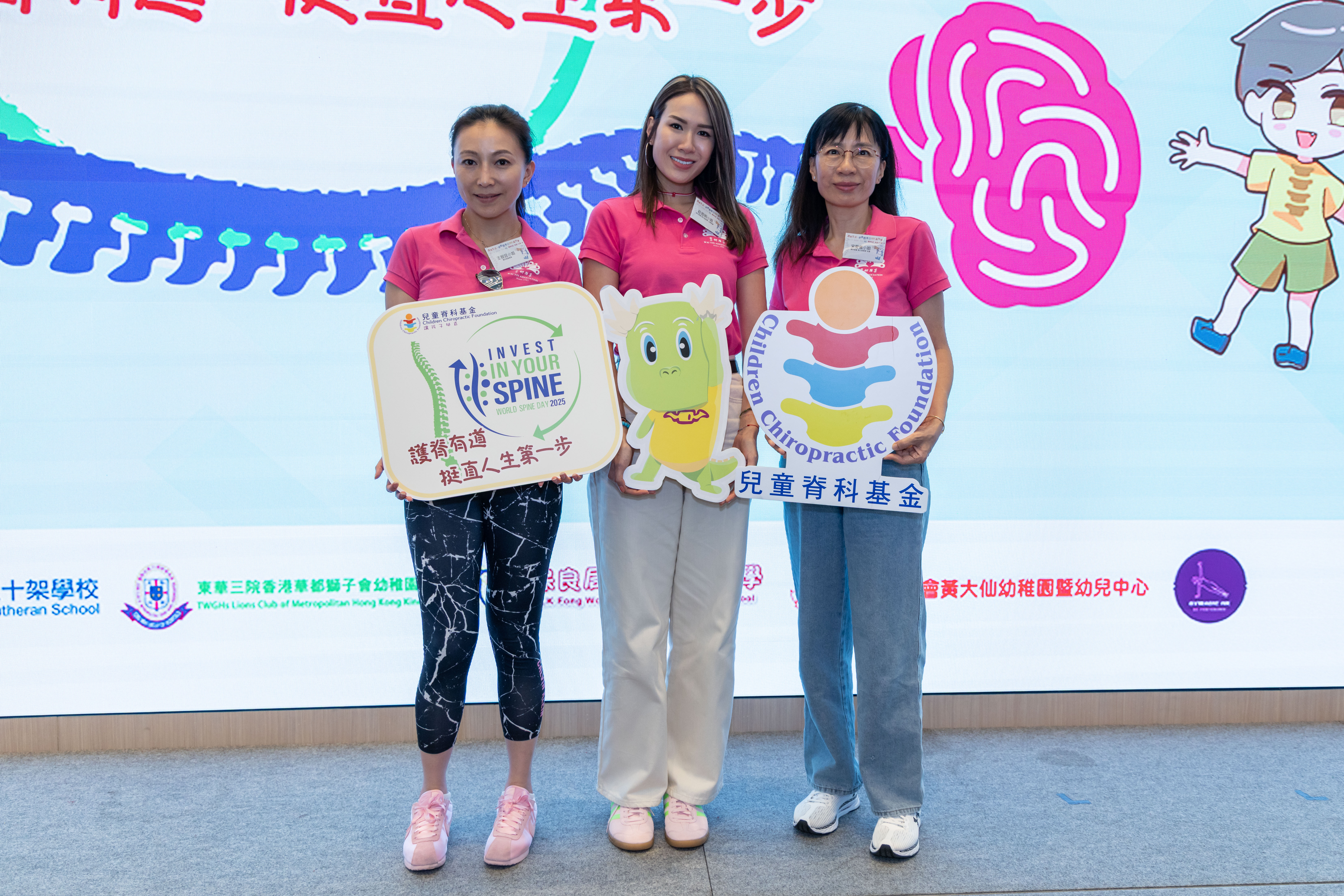 DAM_8270.jpg (6.41 MB)