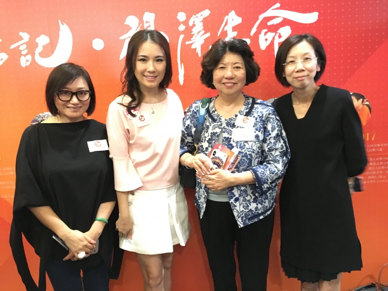 event16e.jpg (577 KB)